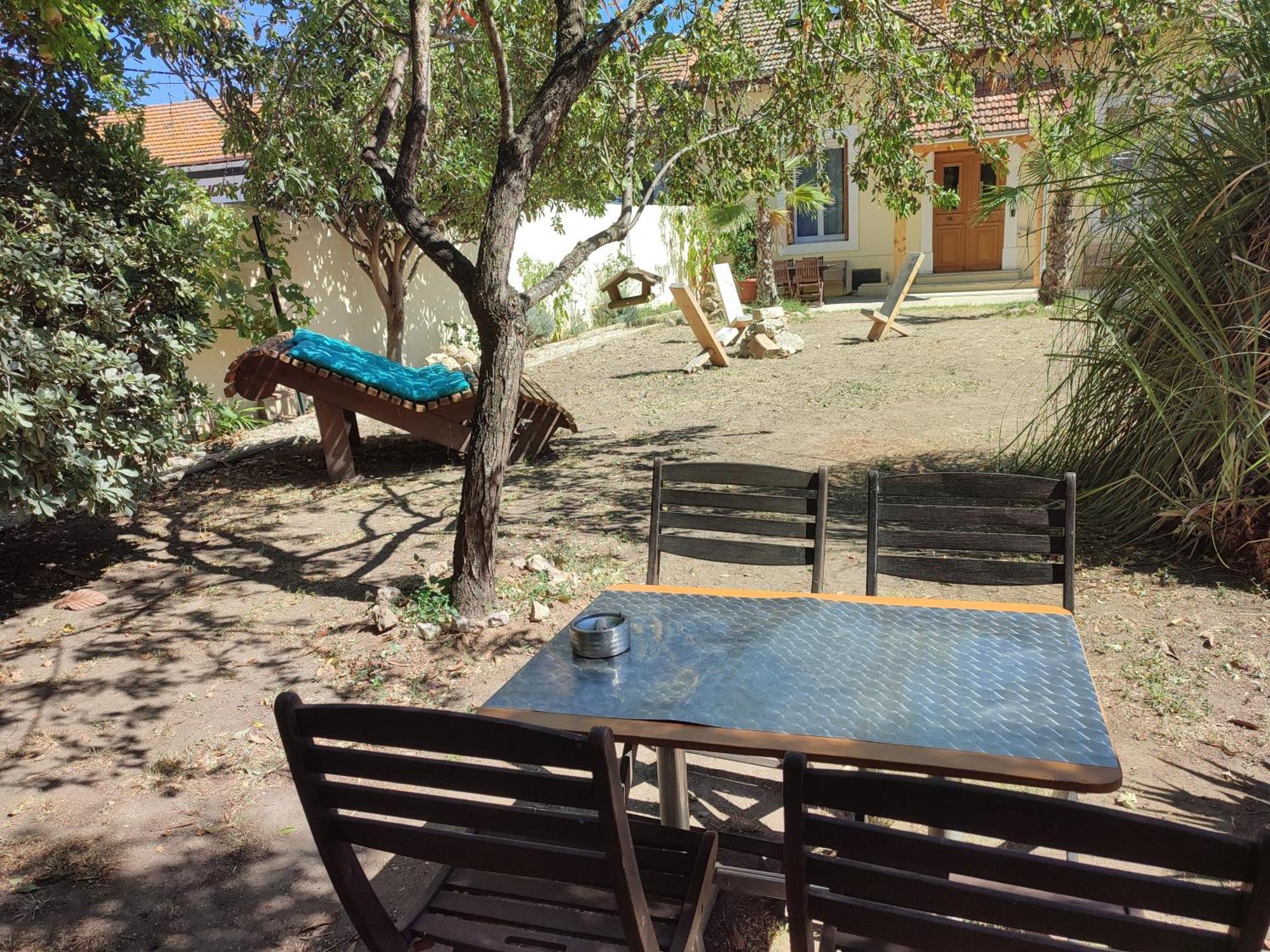 Ferienwohnung Jardin De Coubertin Béziers Exterior foto